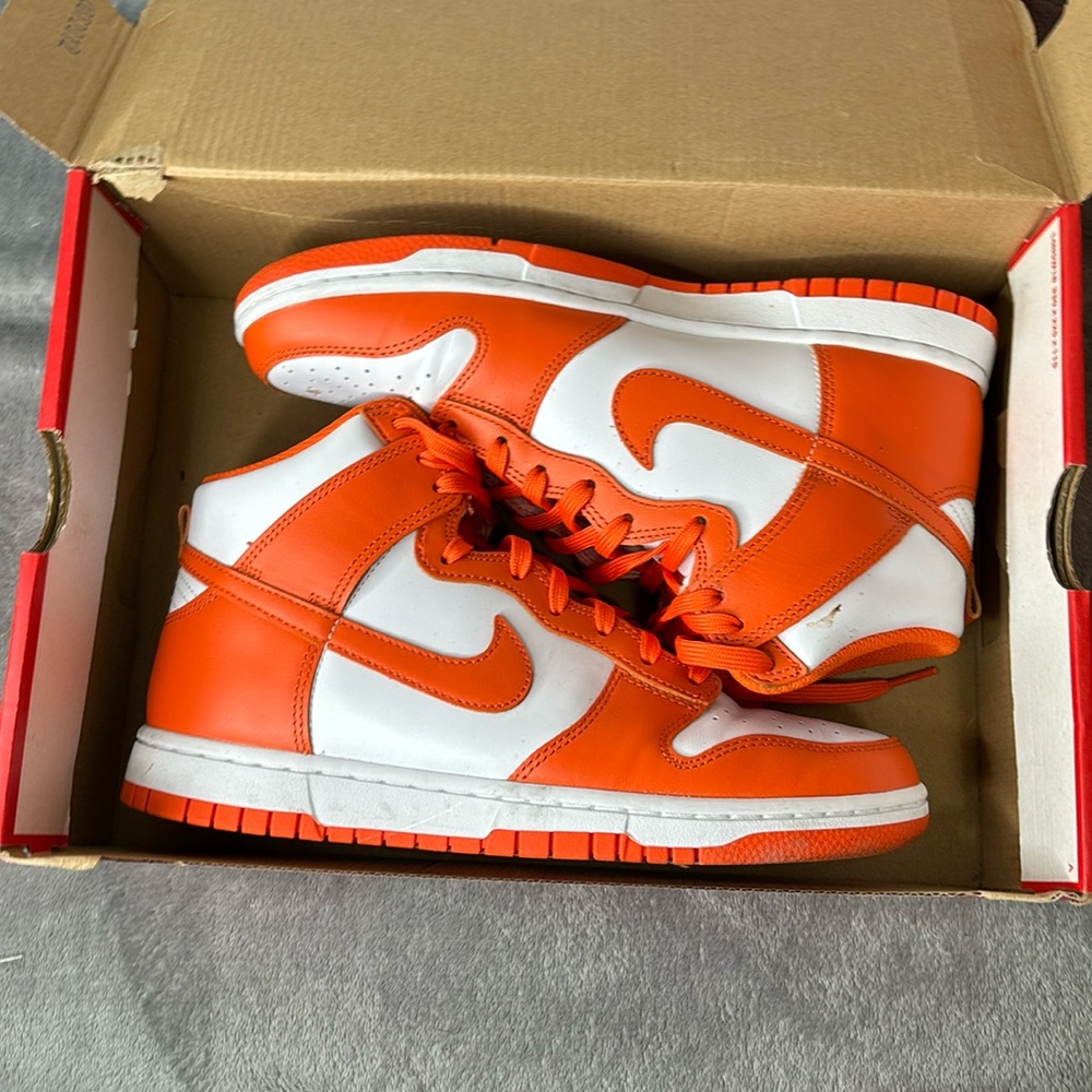Nike dunk hi retro